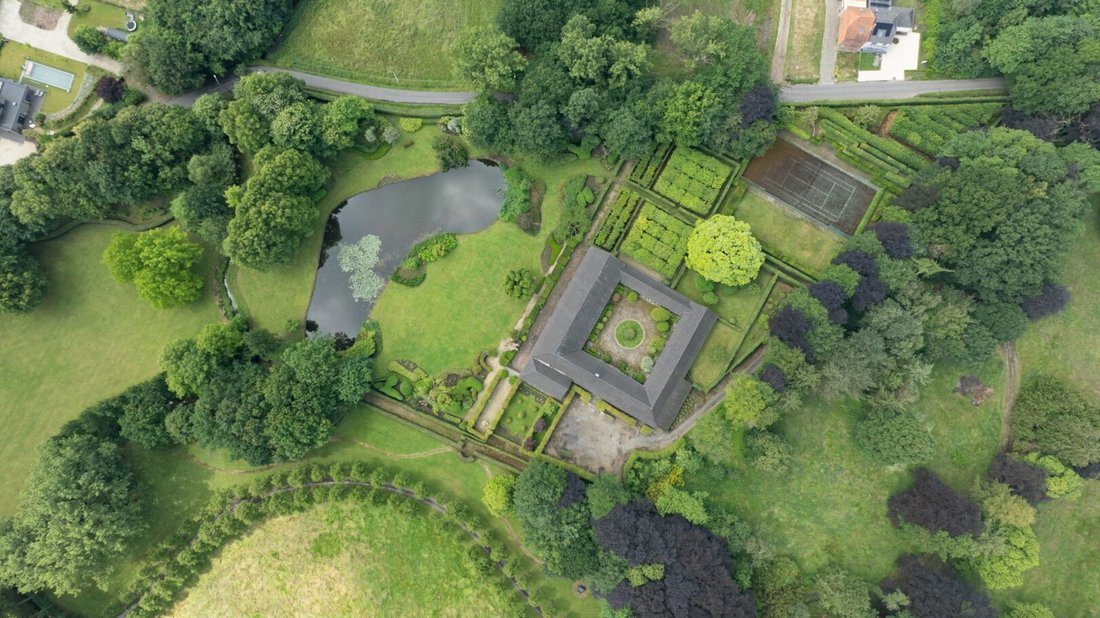 Villa in Hasselt, Flanders, Belgium 4 - 15315650