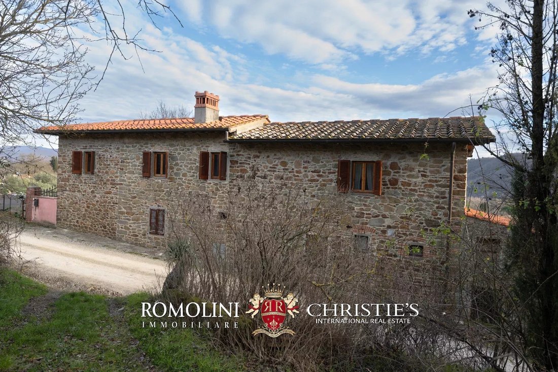 Farm Ranch in Ruffoli, Tuscany, Italy 5 - 15198631