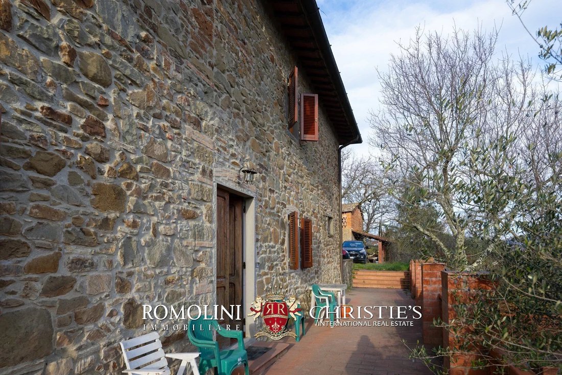 Farm Ranch in Ruffoli, Tuscany, Italy 4 - 15198631