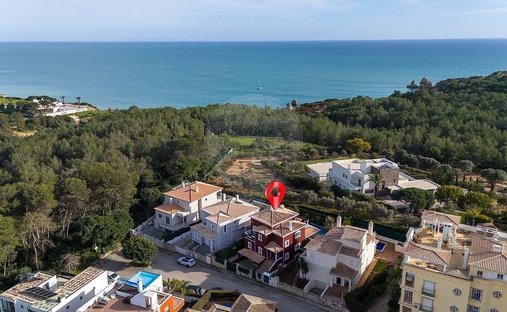 Villa in Alvor, Algarve, Portugal 1