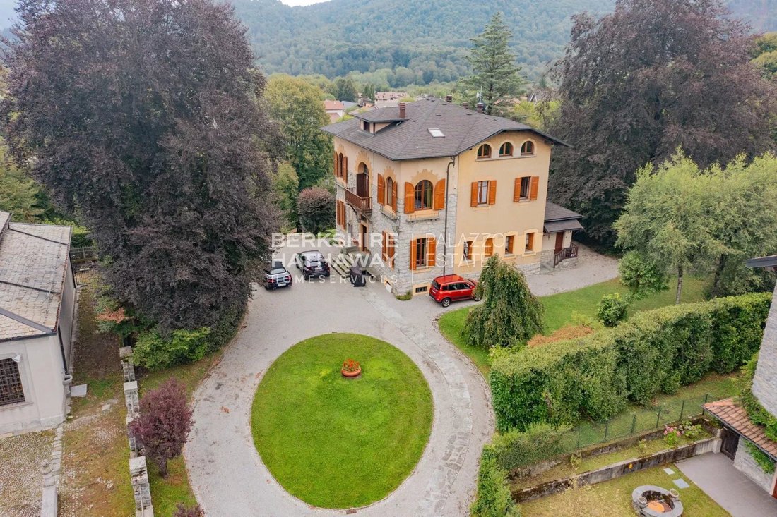 Villa in Lanzo d'Intelvi, Ramponio Verna, Lombardy 5 - 14723179