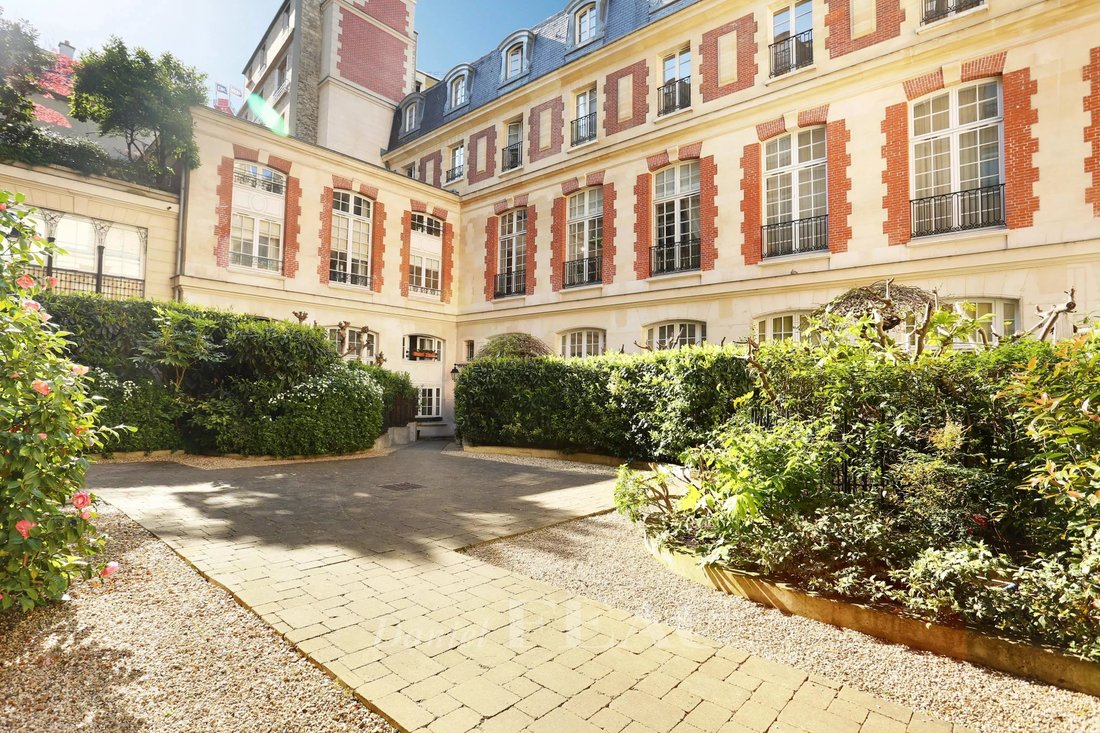 Wohnung in Saint Philippe du Roule, Paris 8e Arrondissement, Paris 2 - 15309854