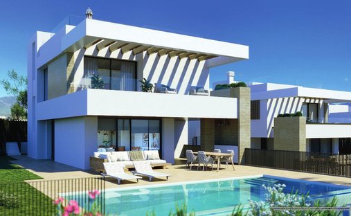 Villa in Estepona, Andalusia, Spain 1