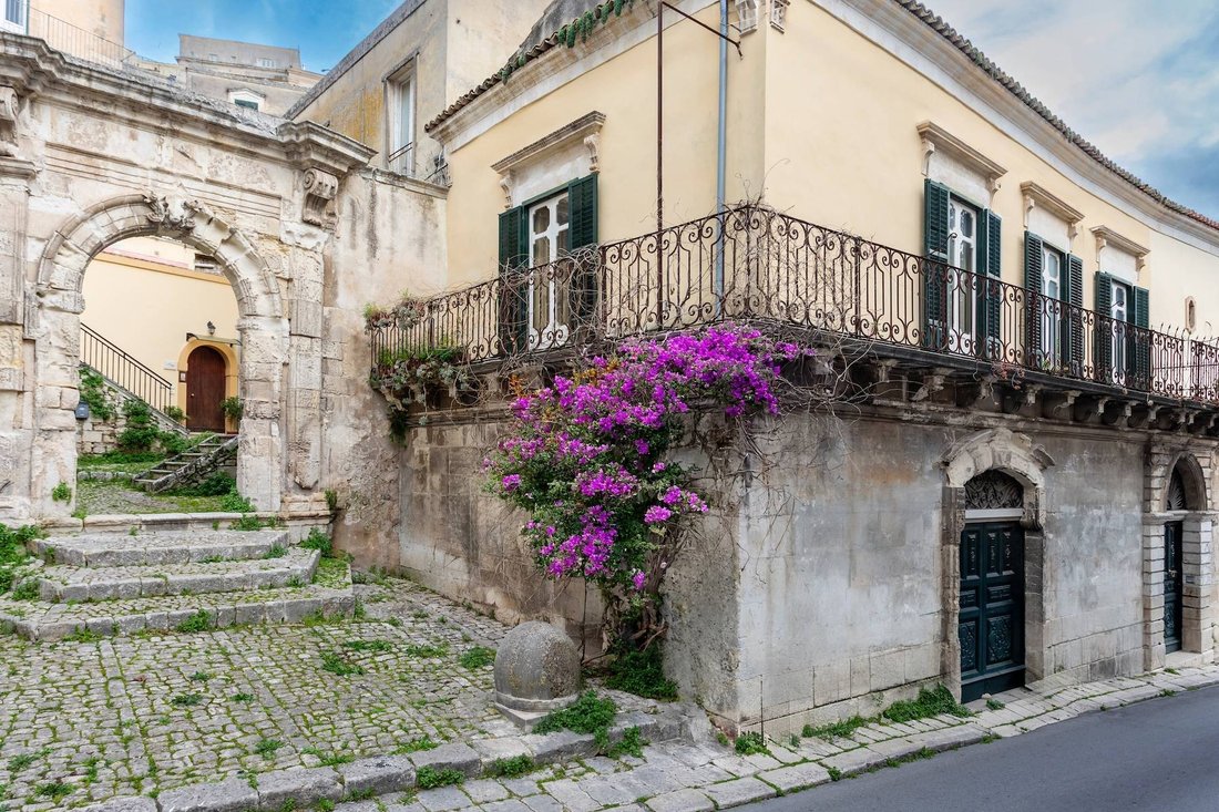House in Modica Alta, Modica, Sicily 1 - 15317485