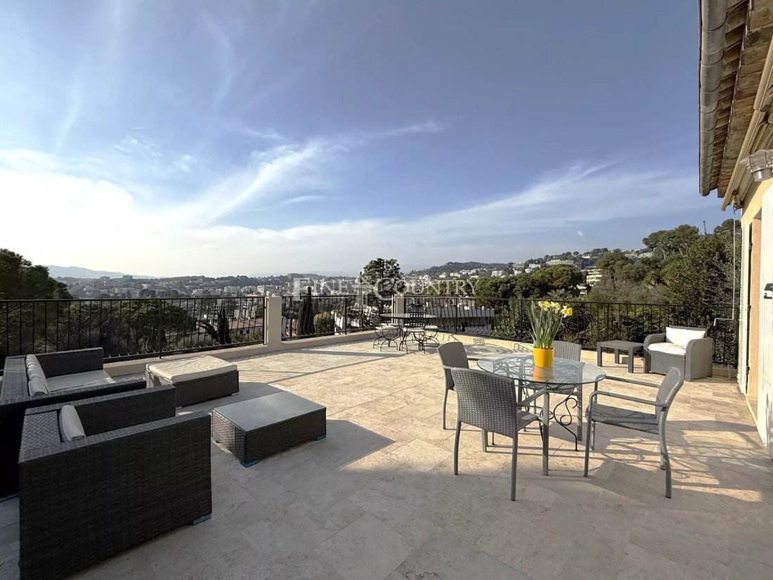 Villa in Camp Long, Cannes, France 3 - 15313793