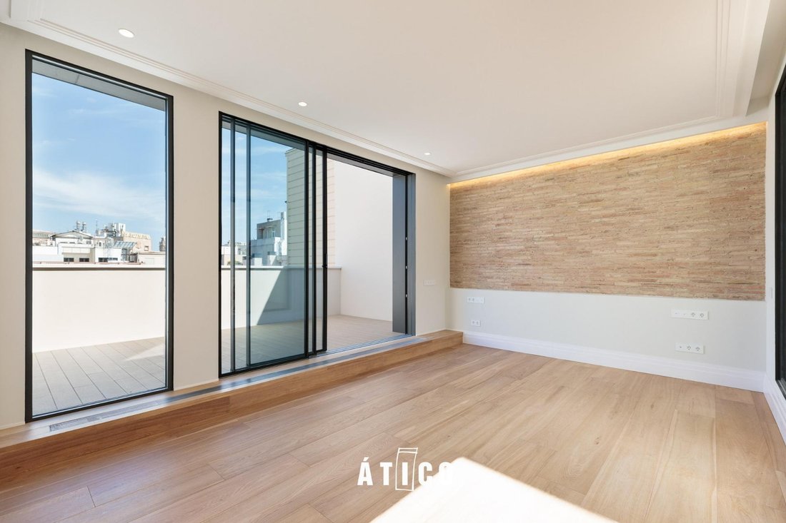 Penthouse in Eixample, Barcelona, Spain 2 - 15312068