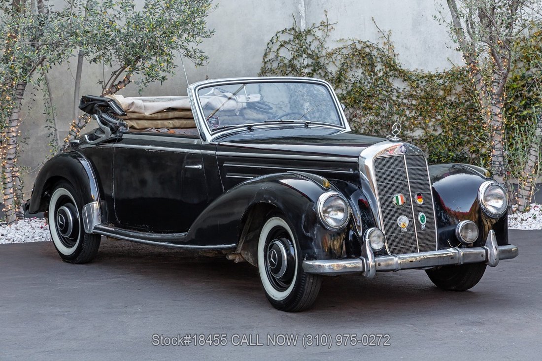 Mercedes-Benz 220 in Los Angeles, CA 1 - 15317015