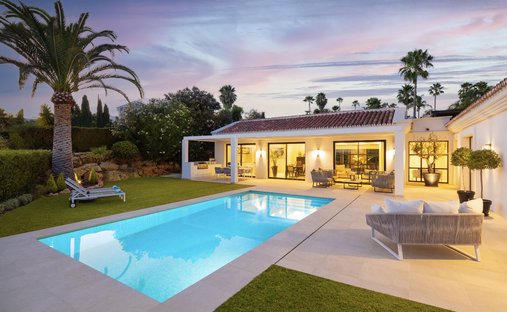 Villa en Nueva Andalucía, Marbella, España 1