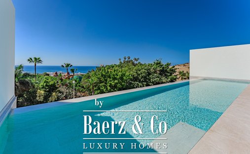 Villa in Costa Adeje, Adeje, Canary Islands 1