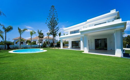 Estate in Marbella, Andalusia, Spain 1