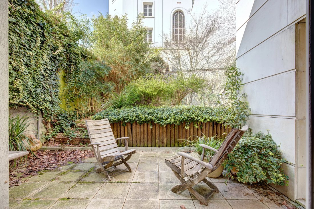 Apartment in Raspail-Montparnasse, Paris 14e Arrondissement, Paris 3 - 15309613