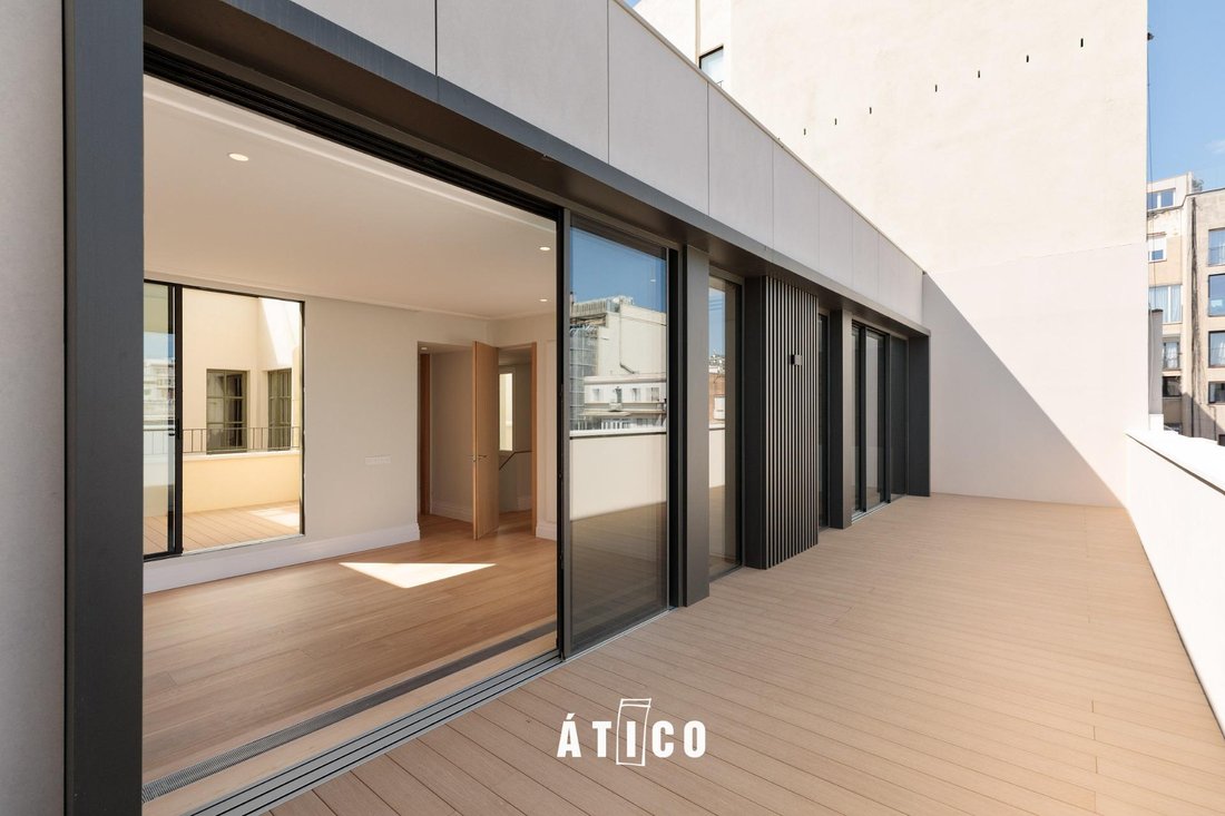 Penthouse in Eixample, Barcelona, Spain 1 - 15312068