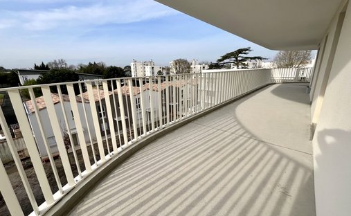 Apartment in Centre-Ermitage, Le Bouscat, France 1