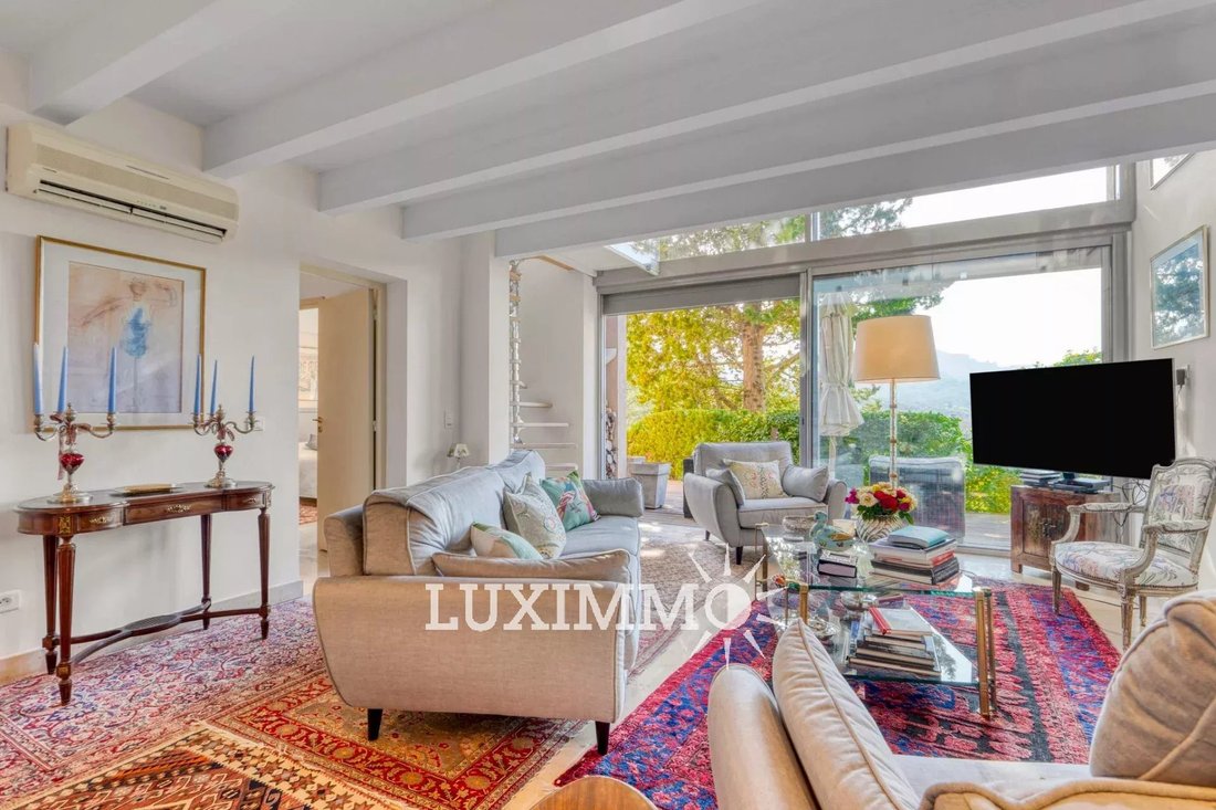 House in Mandelieu-la-Napoule, Provence-Alpes-Côte d'Azur, France 5 - 15314860