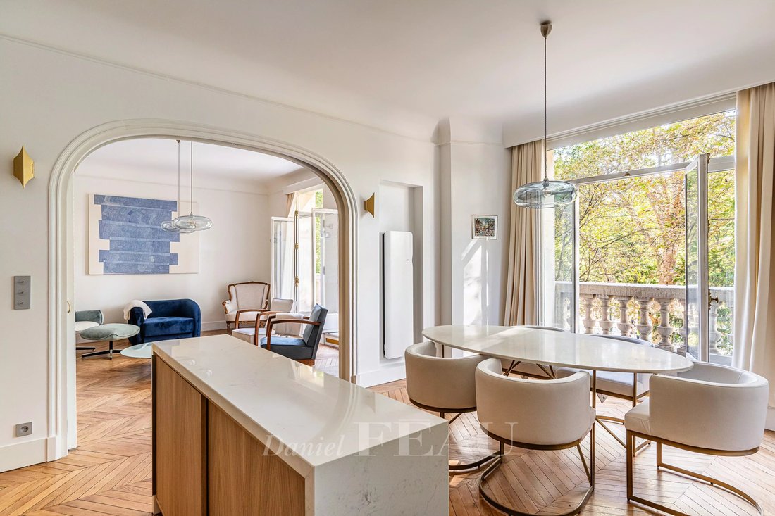 Apartment in Gros Caillou, Paris 7e Arrondissement, Paris 3 - 13348945