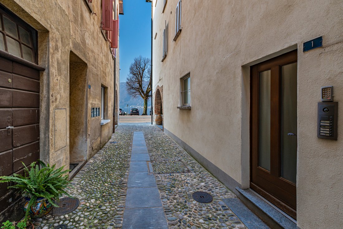 House in Bissone, Ticino, Switzerland 3 - 15309128