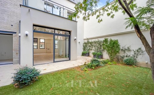 Townhouse in Grenier–Point du Jour, Boulogne-Billancourt, France 1
