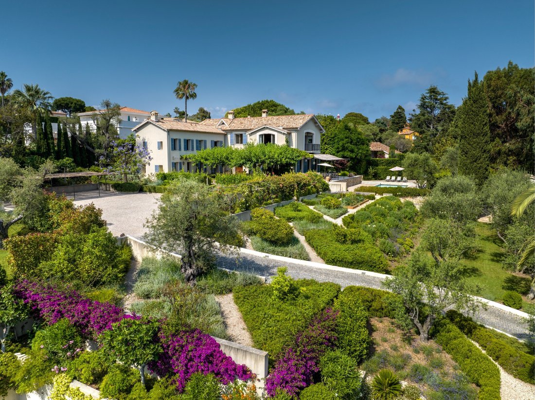 House in Antibes, Provence-Alpes-Côte d'Azur, France 5 - 15313241