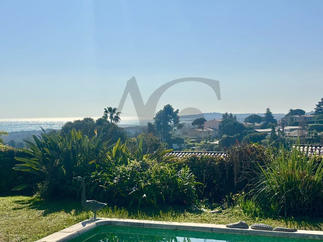Villa in Vaug, Villeneuve-Loubet, France 1 - 15305679
