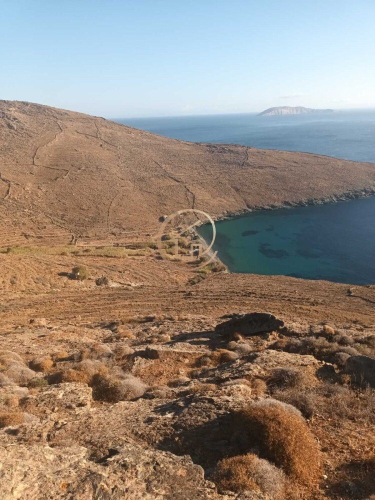 Land in Serifos, Aegean, Greece 2 - 15312930