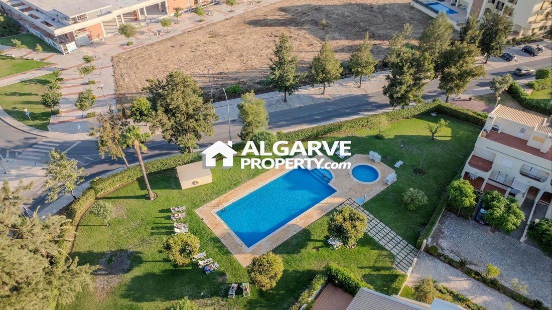 Villa in Vilamoura, Quarteira, Algarve 2 - 15318609