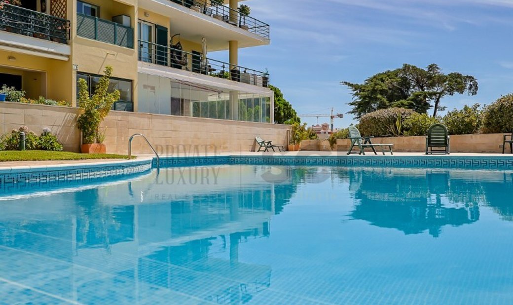 5 Bedroom Flat In Estoril In A Gated Community | In Estoril, Lisbon