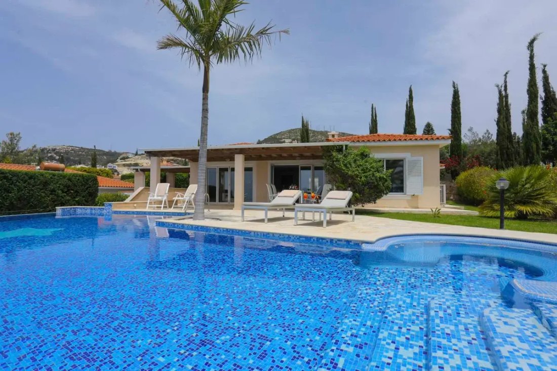 Bungalow in Tala, Paphos, Cyprus 1 - 15313044