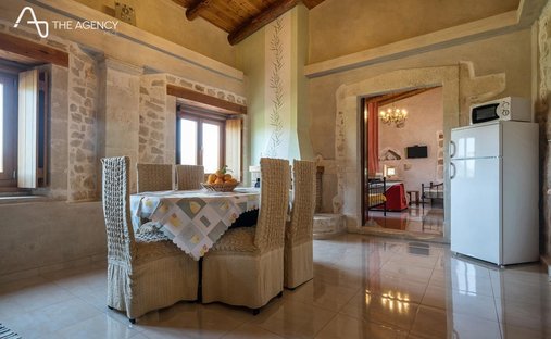 Villa in Crete, Greece 1