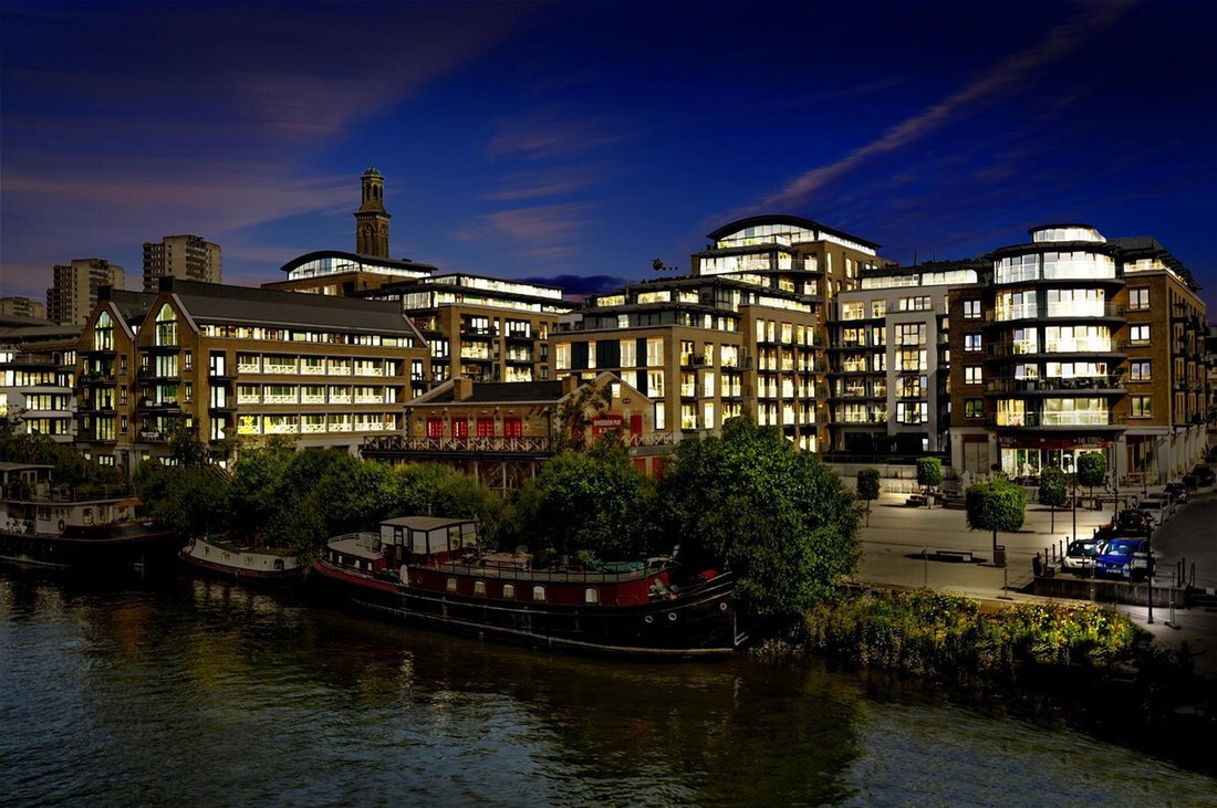 Apartment in Little Ealing, Hounslow, England 1 - 15312932
