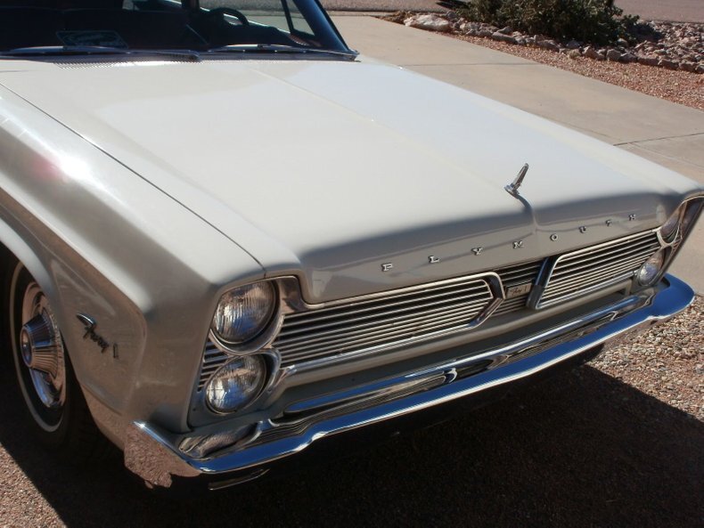 Coupe in Glendale, United States 3 - 15315156