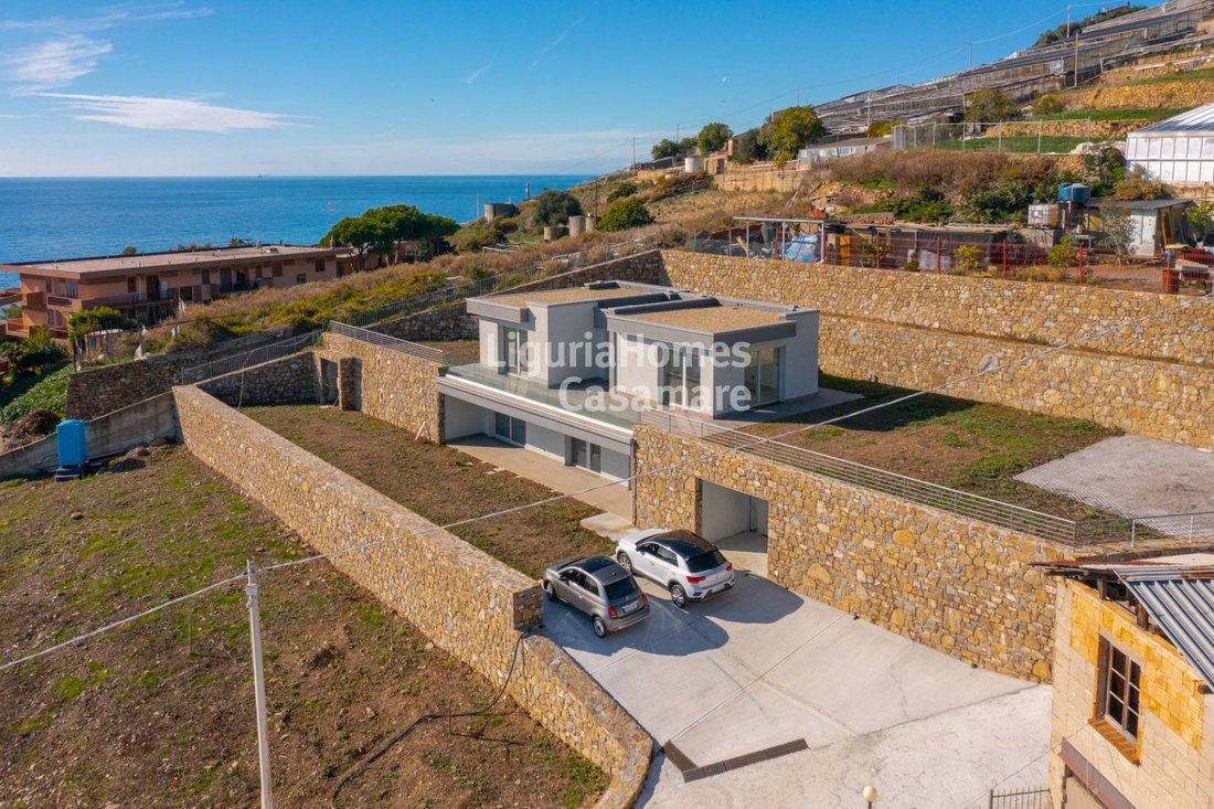Villa in Cavi, Liguria, Italy 4 - 12353648