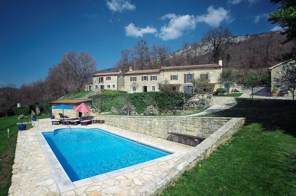 Villa in Dolenja Vas, Istria County, Croatia 1 - 11864131