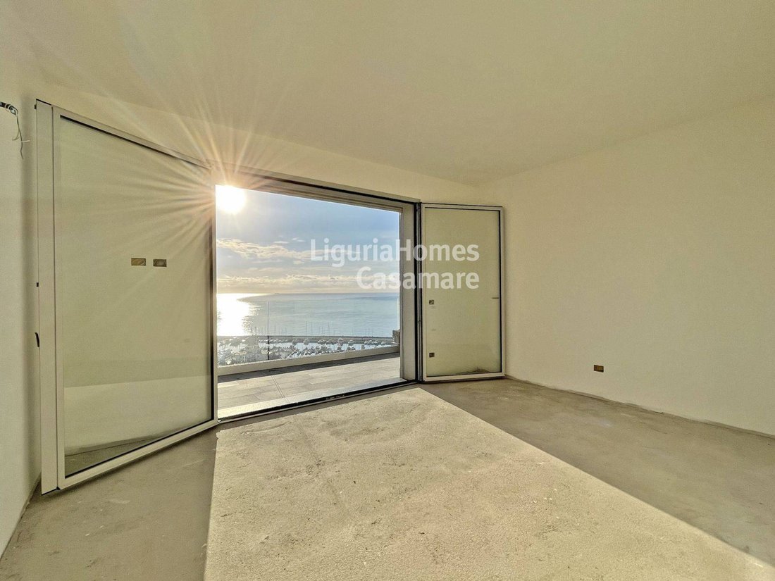Villa in Cavi, Liguria, Italy 5 - 12353648