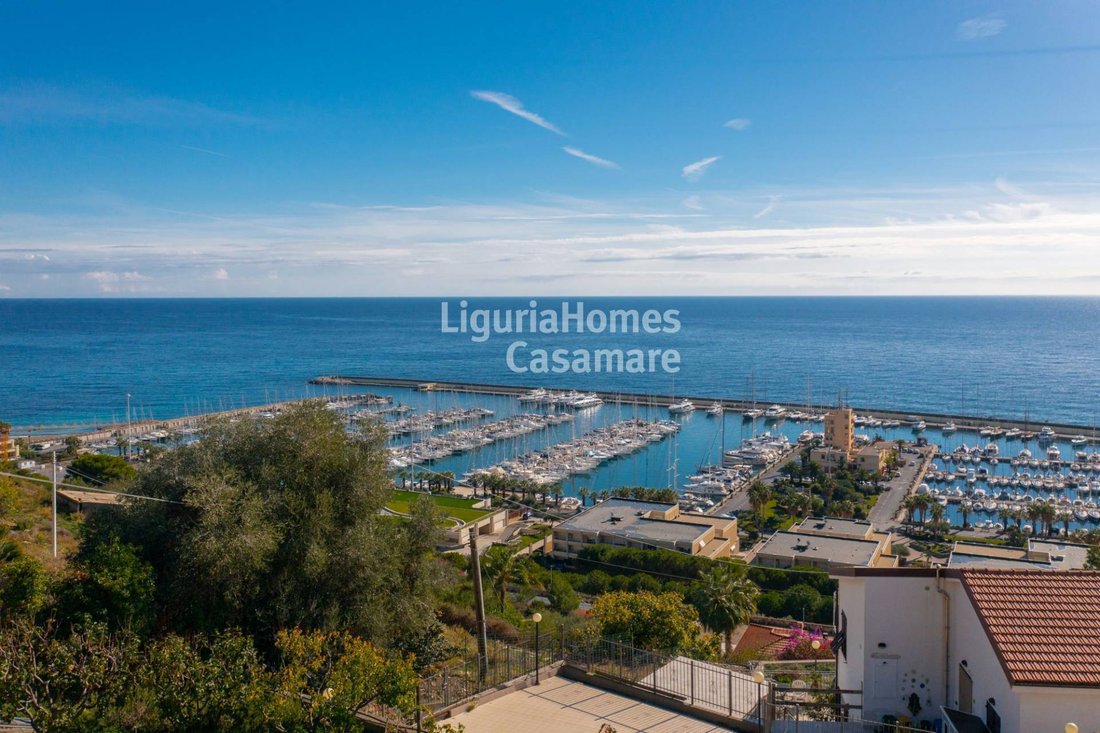 Apartment in Cavi, Liguria, Italy 1 - 12353646