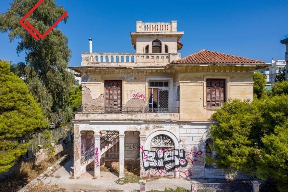 Glyfada, Attica, Greece 1 - 15308673