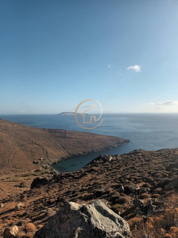 Land in Serifos, Aegean, Greece 3 - 15312930