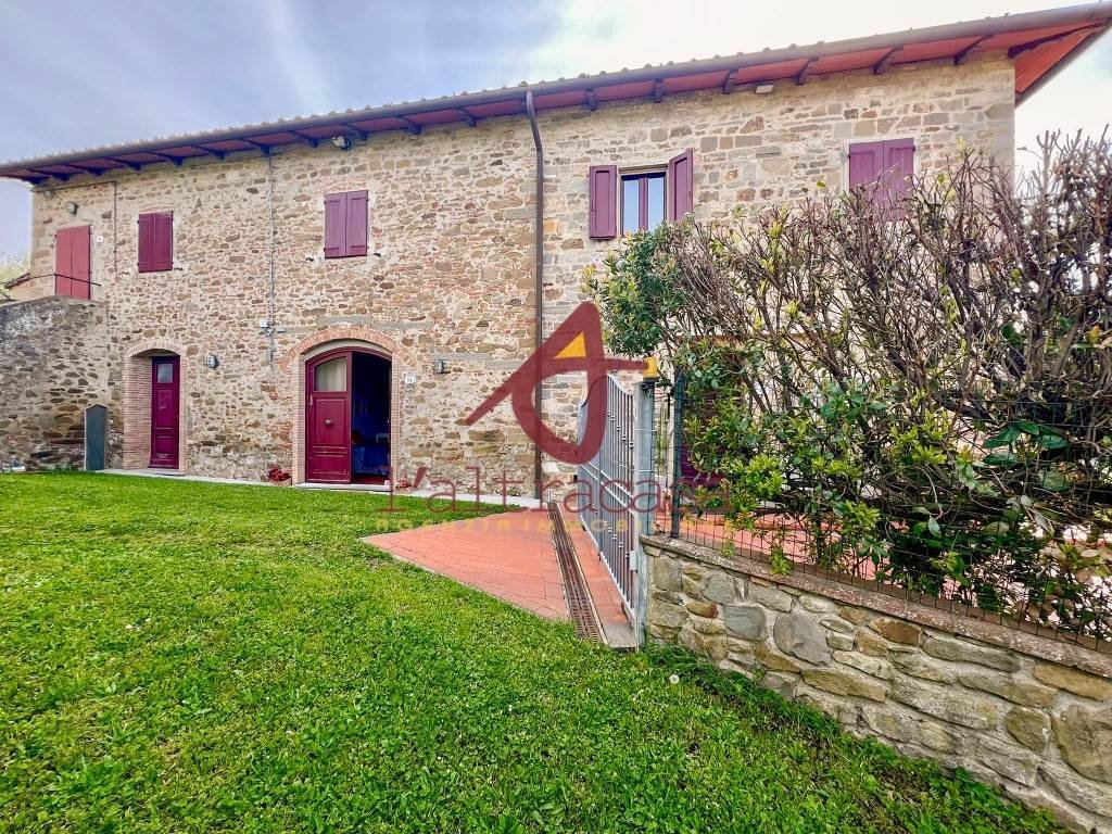 Center, Vinci, Tuscany 4 - 15312011
