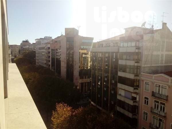 Apartment in Avenidas Novas, Lisbon, Portugal 3 - 15311795