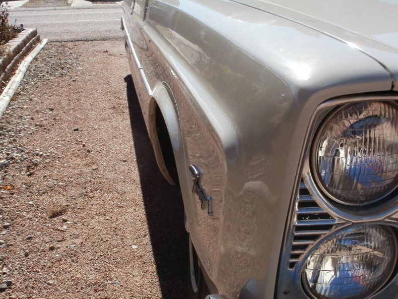 Coupe in Glendale, United States 4 - 15315156