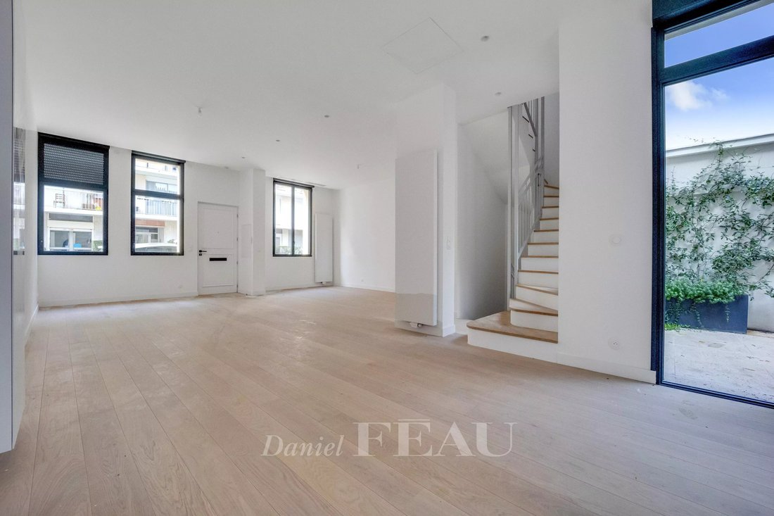 Townhouse in Grenier–Point du Jour, Boulogne-Billancourt, France 5 - 12305198