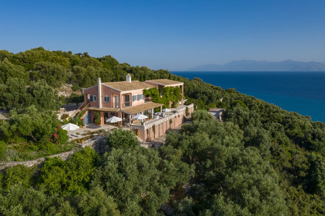 Estate in Northern Corfu, Peloponnese, Western Greece and the Ionian, Greece 2 - 15319198