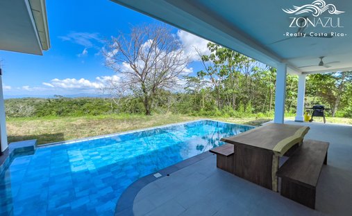 House in Santa Teresa Beach, Puntarenas Province, Costa Rica 1