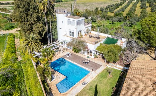 Casa en Valencina de la Concepción, Andalucía, España 1
