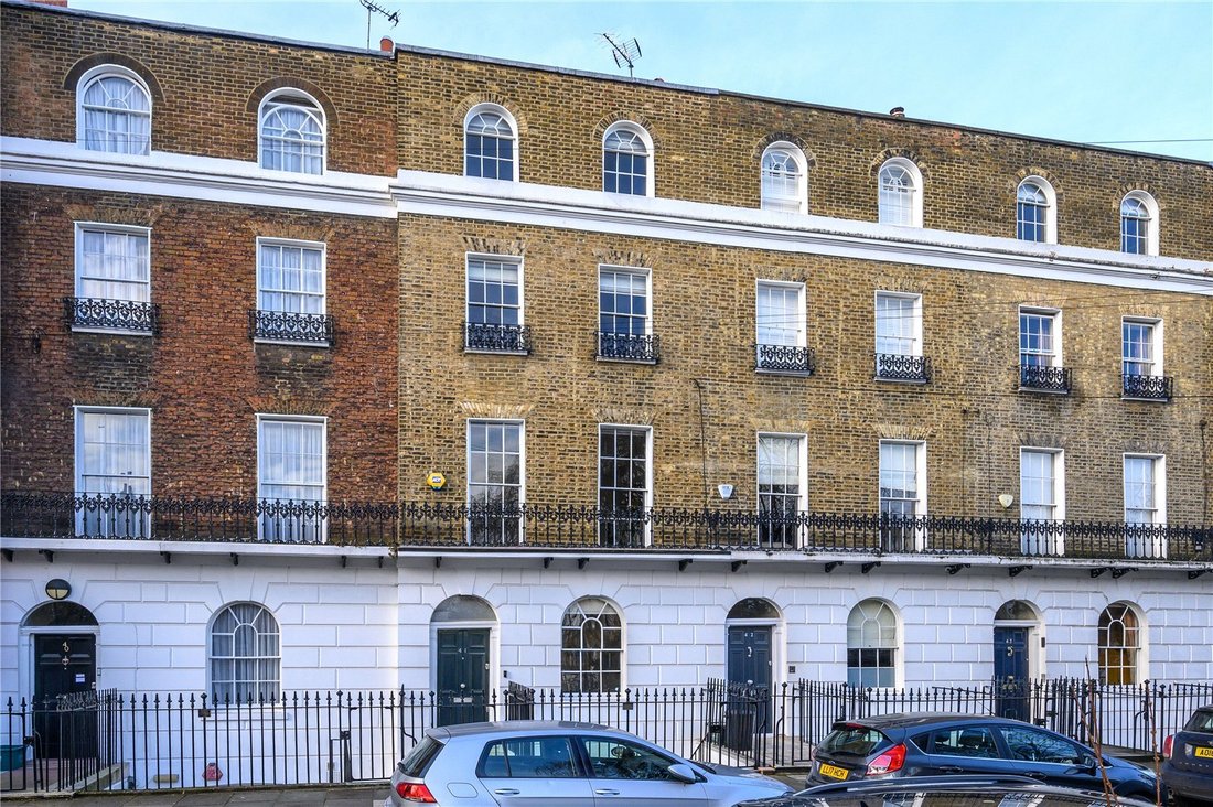 House in Angel, Islington, England 2 - 15320458