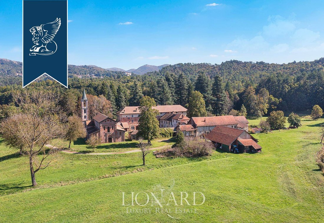 Villa in Rossiglione, Liguria, Italy 1 - 14834713