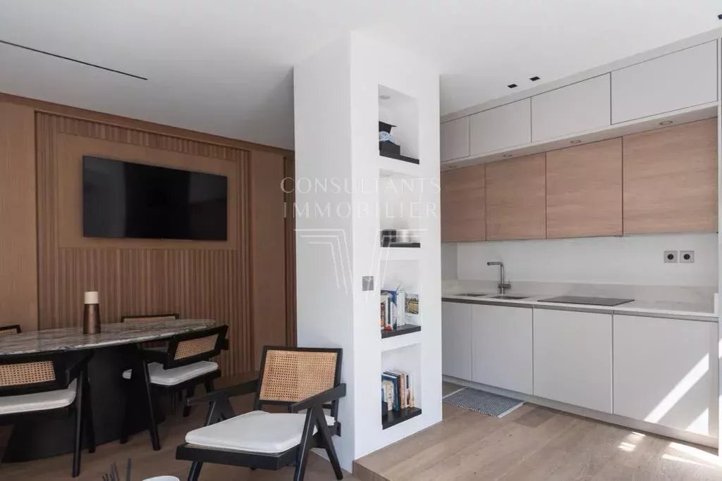 Apartment in Porte Dauphine, Paris 16e Arrondissement, Paris 1 - 15322753