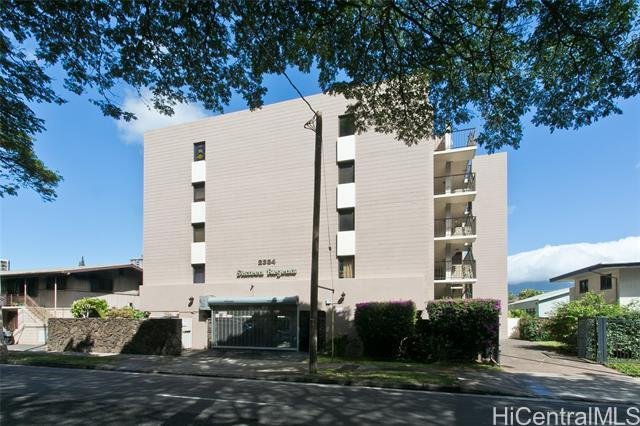 Condo in Honolulu, Hawaii, United States 1 - 15321166