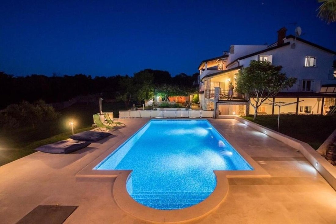 Villa in Banjole, Istria County, Croatia 1 - 15322295