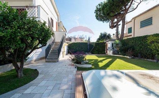 Villa en Fregenae, Lacio, Italia 1