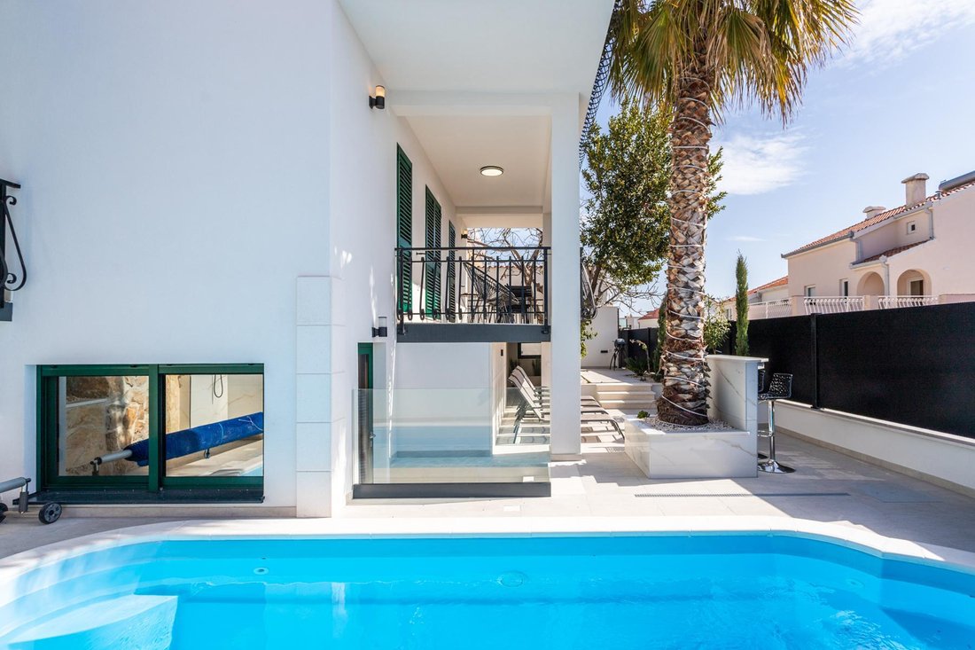 Villa in Okrug Gornji, Split-Dalmatia County, Croatia 5 - 15322291